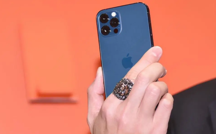 潮阳苹果手机维修分享iPhone12系列重启方法教程 